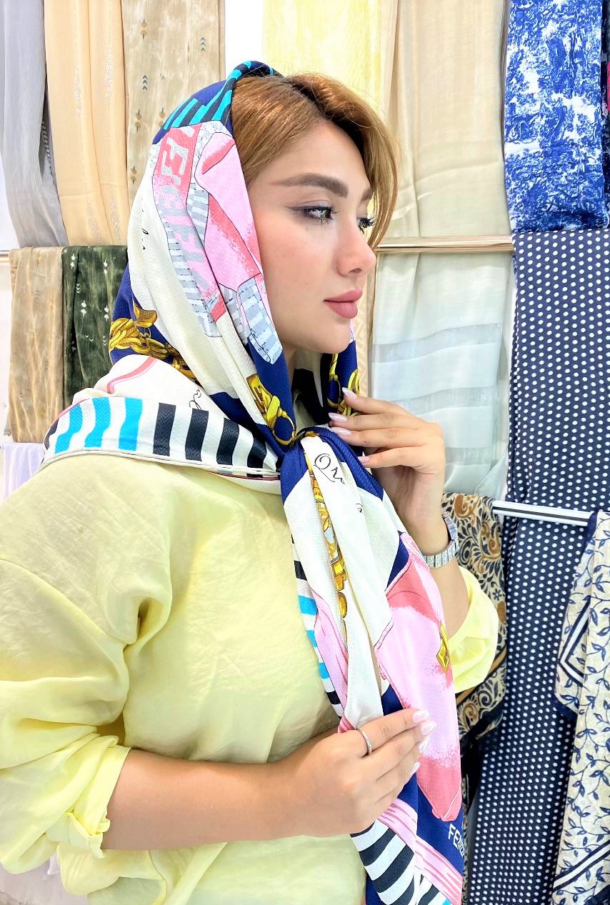 روسری خارجی زنانه