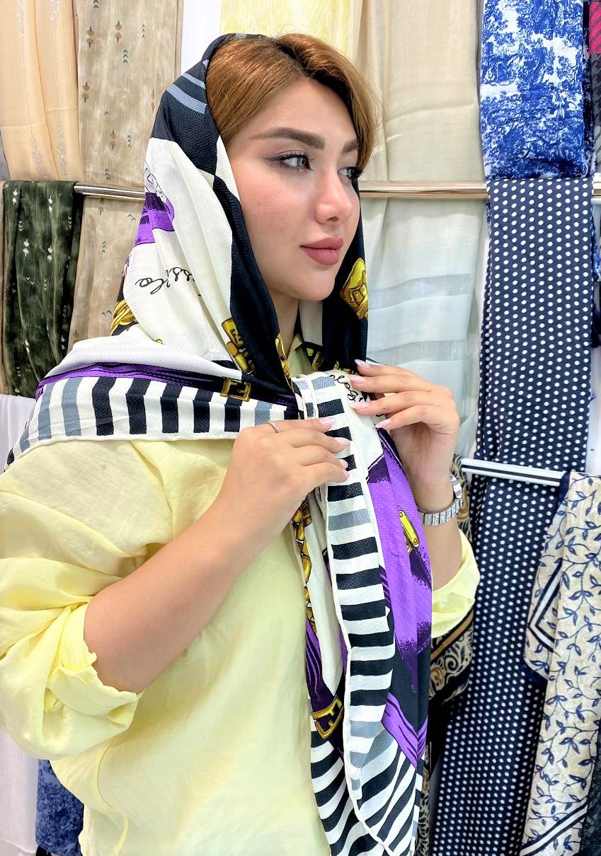 روسری زنانه